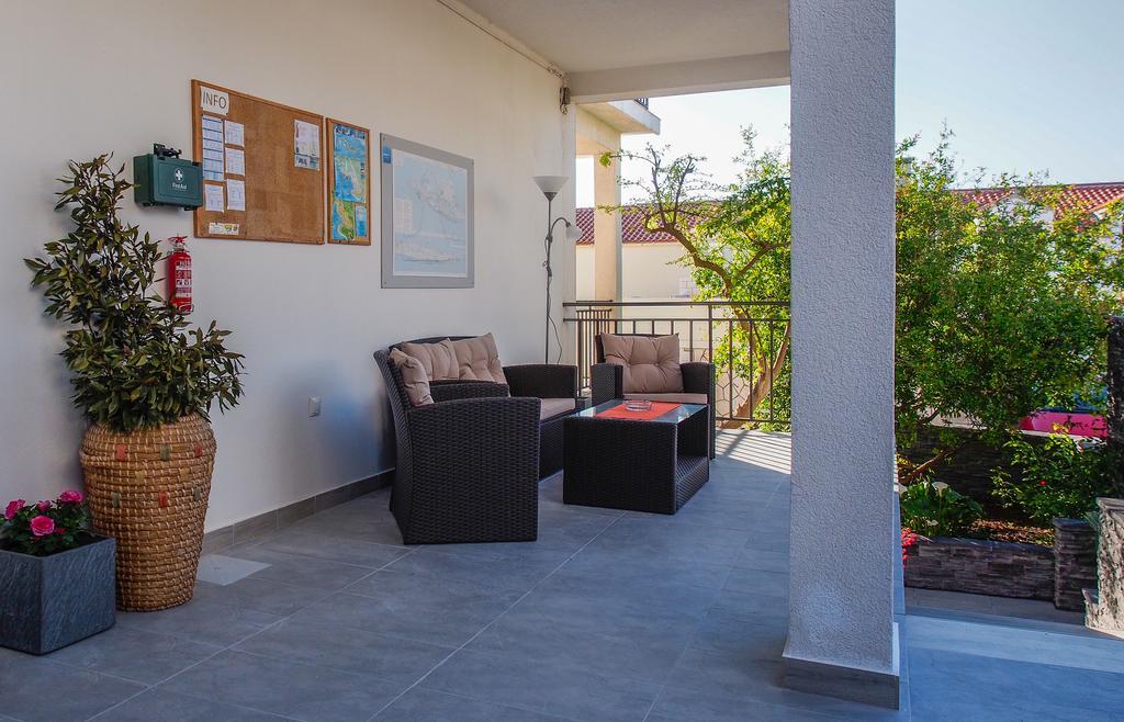 Apartments Viskovic Hvar Town Esterno foto